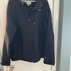 Columbia men’s size XL light weight jacket